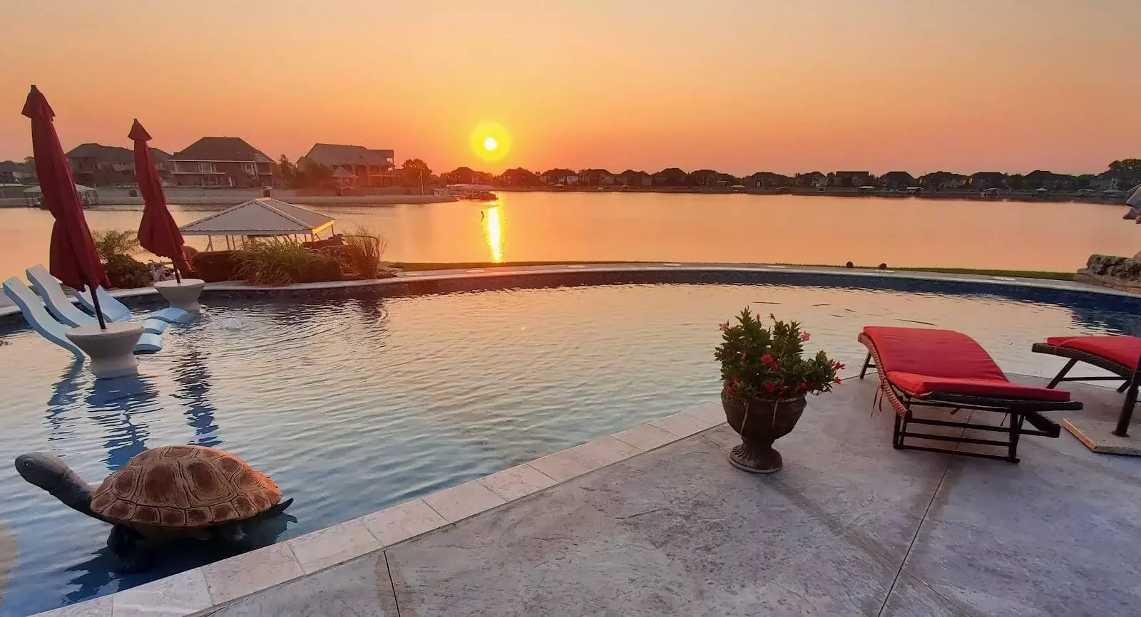 Sunset view of pool on the lake